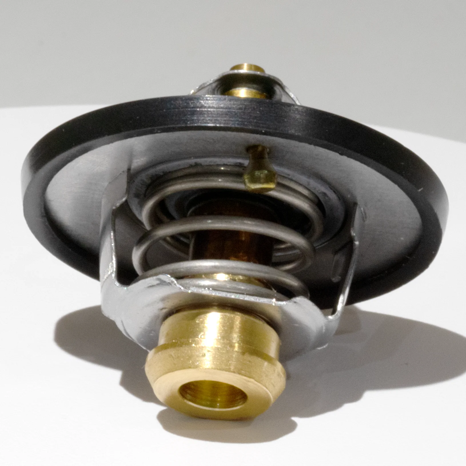 180 Degree Thermostat for RAM 6.4L (2500,3500,4500) - Image 4