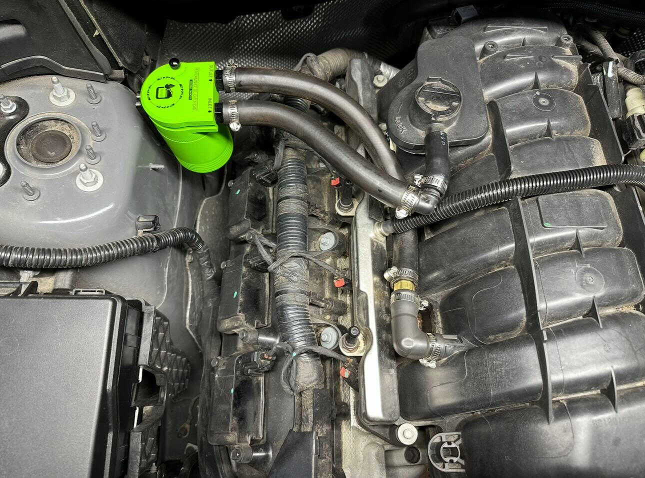 2016-2022 Dodge Durango / Grand Cherokee 5.7L Catch can. - Image 5