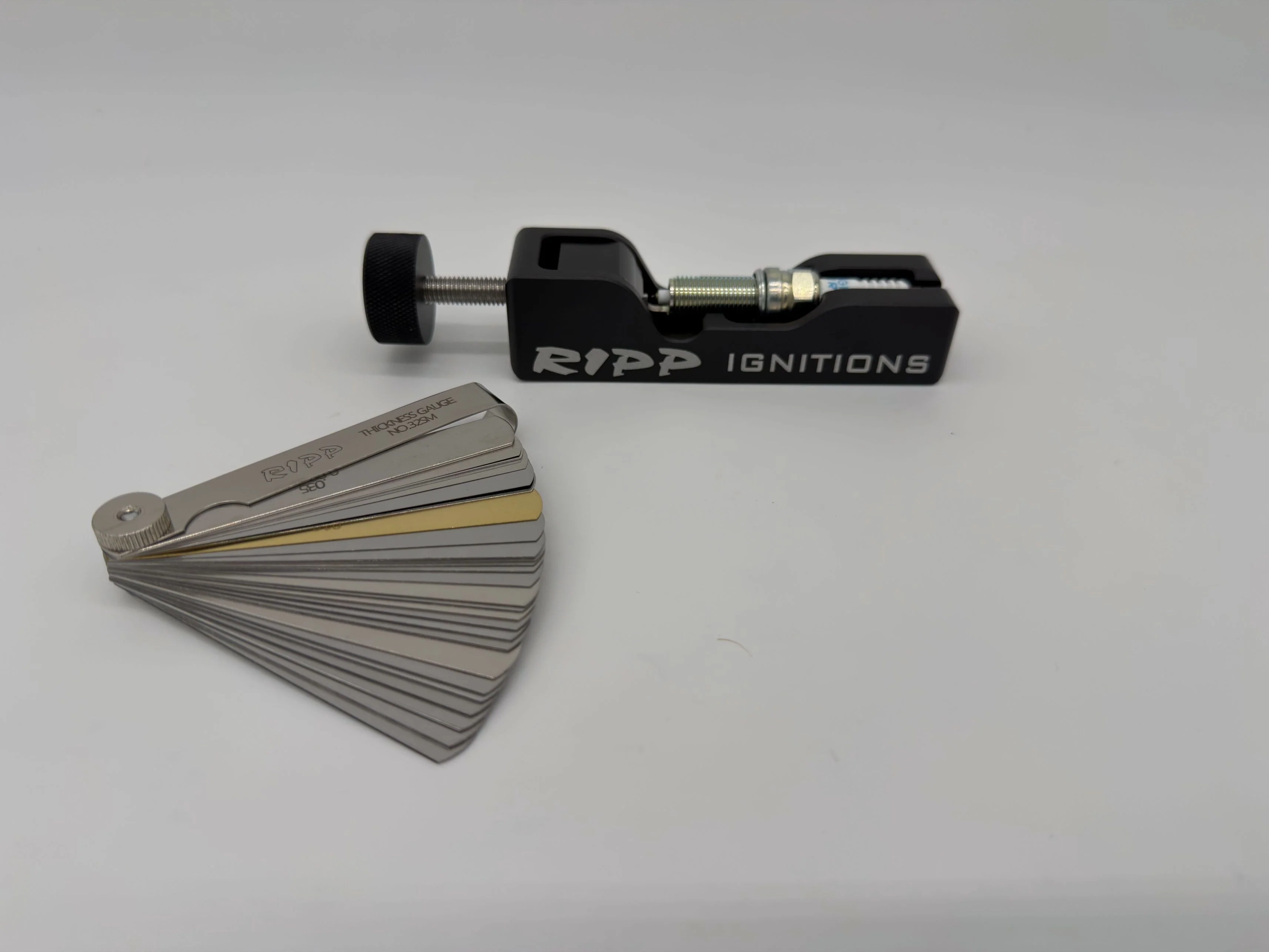 Spark Plug Gapper Tool With Feeler Gauge - Image 3